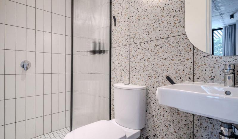 2 Bedroom Property for Sale in Sea Point Western Cape